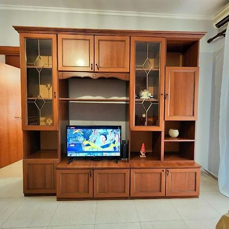One Bd Flat Near Center With 24H Self Check In Διαμέρισμα Τίρανα Εξωτερικό φωτογραφία