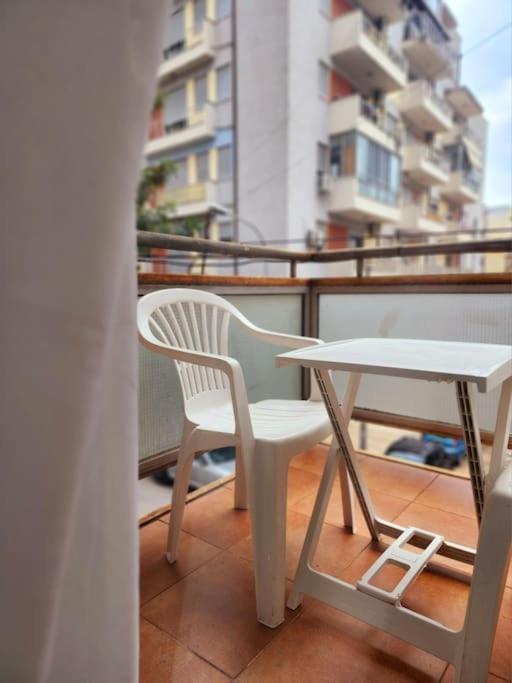 One Bd Flat Near Center With 24H Self Check In Διαμέρισμα Τίρανα Εξωτερικό φωτογραφία