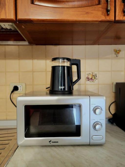 One Bd Flat Near Center With 24H Self Check In Διαμέρισμα Τίρανα Εξωτερικό φωτογραφία